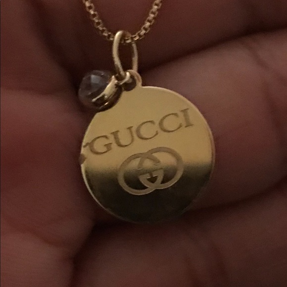 Gucci - Picture 3 of 3